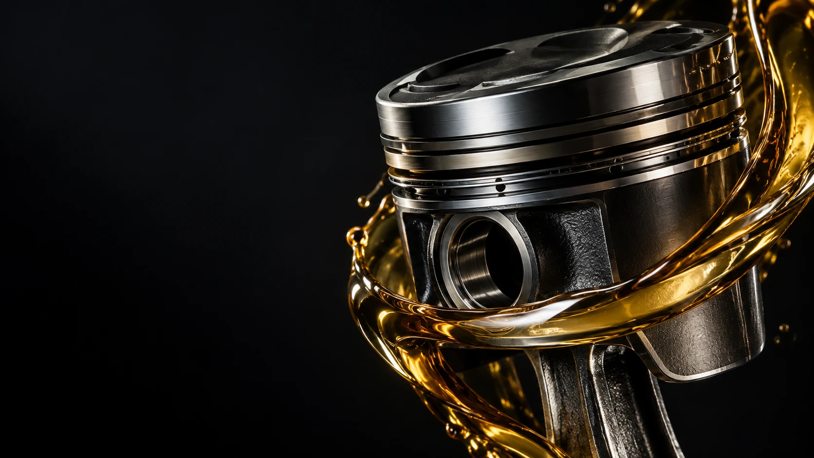 Engine piston and lubricating oil